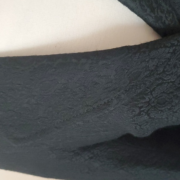 DKNY Black Textured tapestry Women's overCoat Size 8 like new - Picture 4 of 8